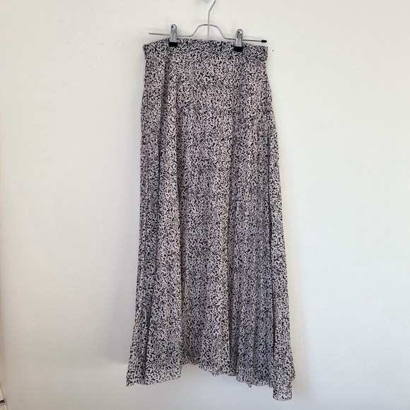 SOLD ON IG - Picture 4 of 5